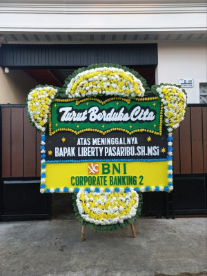 Papan Bunga Duka di Tanjung Pauh