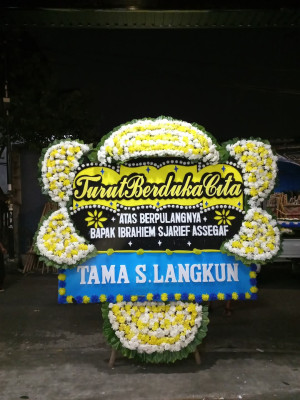 Papan Bunga Duka di Tanjung Pauh